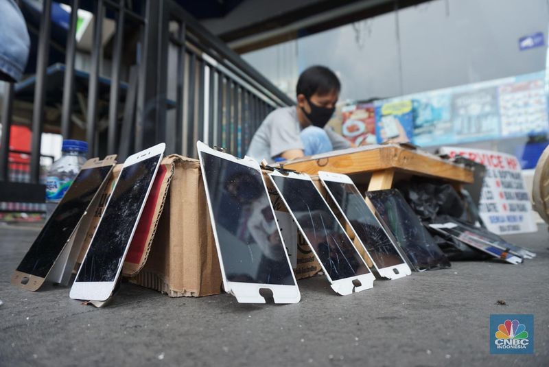 Terdesak Jasa Servis Hp Pgc Pun Harus Rela Turun Ke Jalan Foto 6