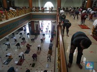 New Normal, Masjid Agung Al Barkah Bekasi Gelar Salat Jumat