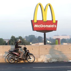 Affair dengan Banyak Karyawan, McDonald's Gugat Mantan CEO