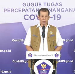 Risiko Tinggi, BNPB Pastikan Sekolah Dibuka Terakhir