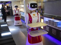 Wah! Perusahaan Besar Ini 'Pecat' Robot, Masih Butuh Manusia