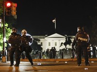 Ini Kisah Bungker Gedung Putih Tempat Trump 'Ngumpet', Simak!