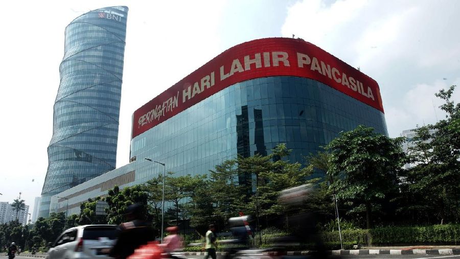 BNI memperingati Hari Lahir Pancasila melalui layar LED Gedung Menara BNI. (Dok.BNI)