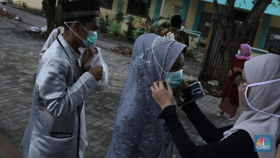 Melihat pernikahan di era New Normal. CNBC Indonesia/Muhammad Sabki