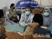 Heboh Aisha Weddings, Terkuak Fakta Kehamilan Usia Dini di RI