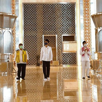 Jokowi Blusukan Pantau Kesiapan New Normal Masjid Istiqlal