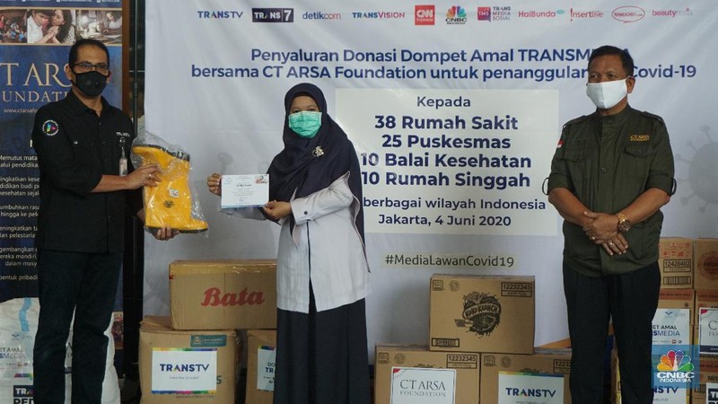 Dompet Amal TRANSMEDIA bersama CT ARSA Foundation Salurkan Donasi Tahap ke-6 untuk Penanganan Covid-19. CNBC Indonesia/Tri Susilo