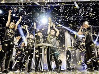 Legenda e-Sports China Ini Pensiun di Usia 23 Tahun, Kenapa?