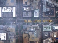 Intip Mural Raksasa Black Lives Matter di Jalan Gedung Putih