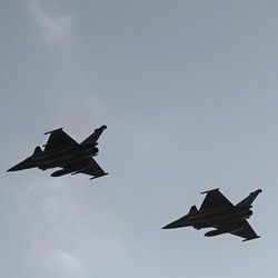 Malaysia Cs Lewat, Bila RI Kesampaian Beli Jet Tempur Ini