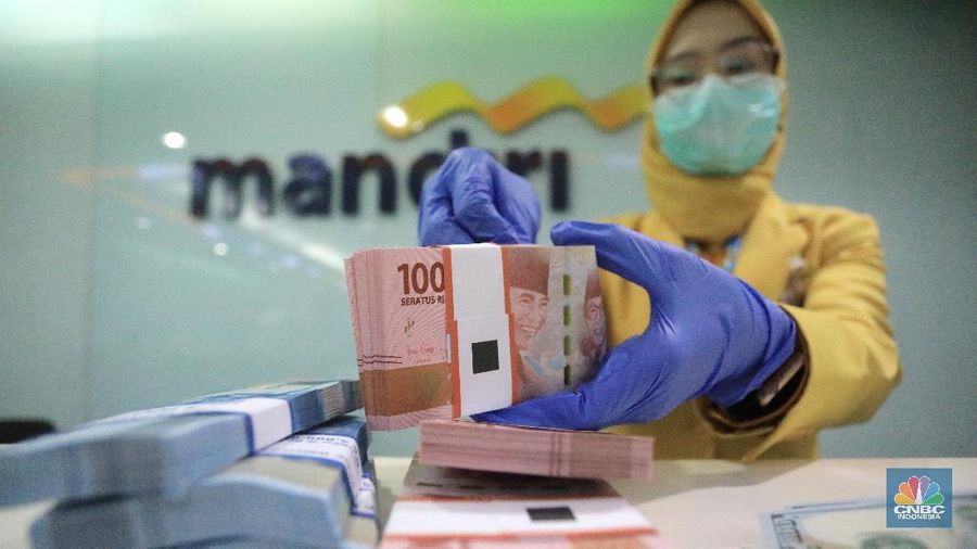 Ilustrasi Rupiah dan dolar (CNBC Indonesia/Andrean Kristianto)
