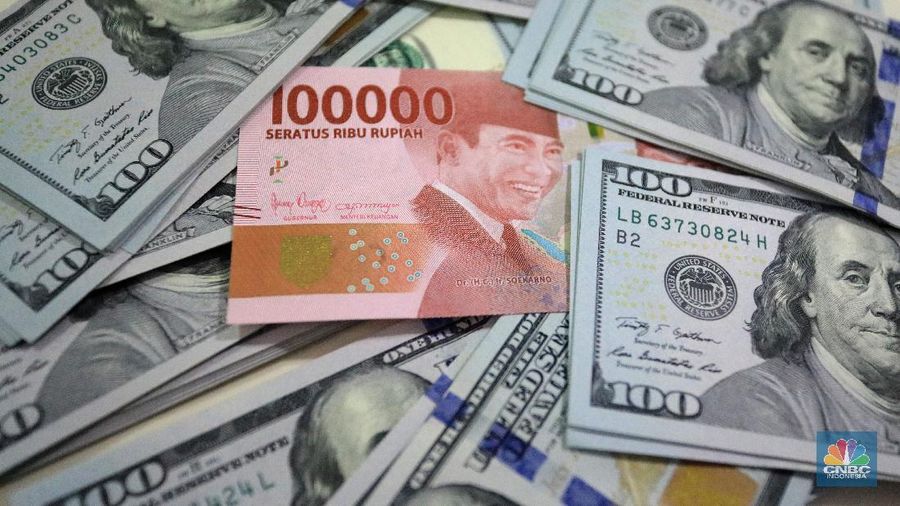 Ilustrasi Rupiah dan dolar (վ/Andrean Kristianto)