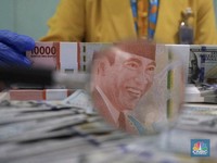 KSSK Bentuk Tim Khusus Biar RI Cepat Tinggalkan Dolar AS