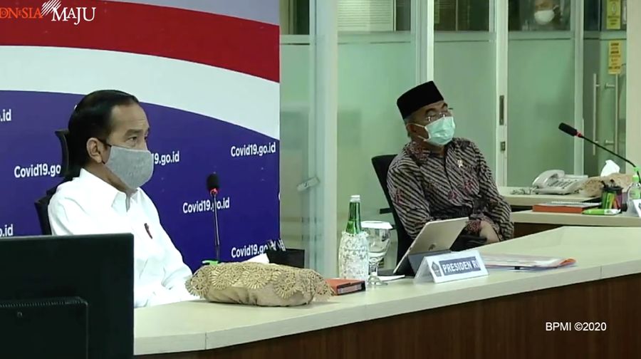 Presiden RI Jokowi Mengunjungi Gugus Tugas Nasional Covid19, Jakarta, 10 Juni 2020 (BPMI 2020)