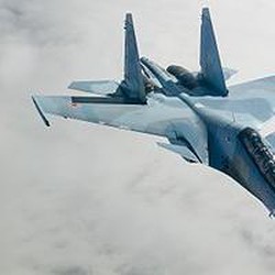 Kacau! Jet Tempur Sukhoi Rusia Jatuh Lagi, Tabrak Perumahan