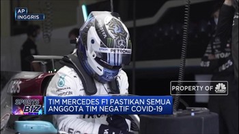 Tim Mercedes F1 Latihan di Silverstone