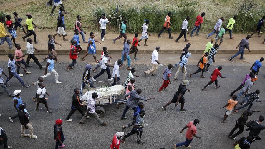 Africa Polisi (AP/Jerome Delay)