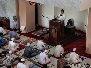Khutbah Jumat Terakhir di Bulan Ramadan tentang Zakat Fitrah