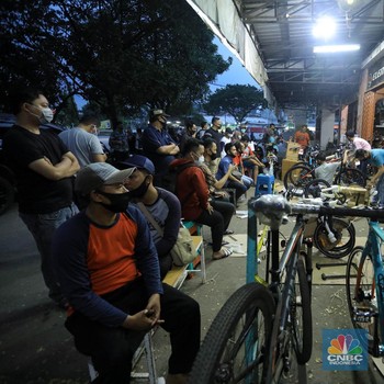 Penampakan Ramai-ramai Warga Beli Sepeda Saat Pandemi