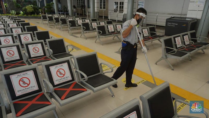 Stasiun Pasar Senen (CNBC Indonesia/Tri Susilo)