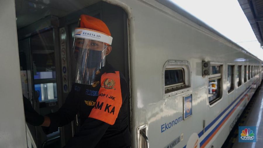 Stasiun Pasar Senen (CNBC Indonesia/Tri Susilo)