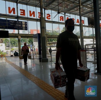 Hari ini Stasiun Pasar Senen Mulai Operasikan KA Jarak Jauh