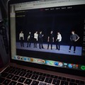 Viral Demo Mahasiswa Tolak Omnibus Law Pakai Lagu BTS, Bener?
