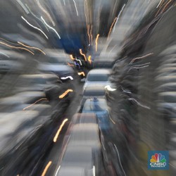Tol ke Luar Jakarta Macet, Begini Kondisi Tol Dalam Kota
