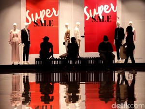 Fenomena Roh Halus Gentayangan di Mal, Ujung-ujungnya Beli Online