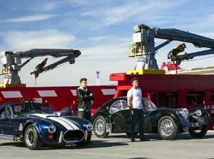 Sinopsis Film Overdrive, Pencuri Mobil Legendaris Terlibat Aksi Berbahaya
