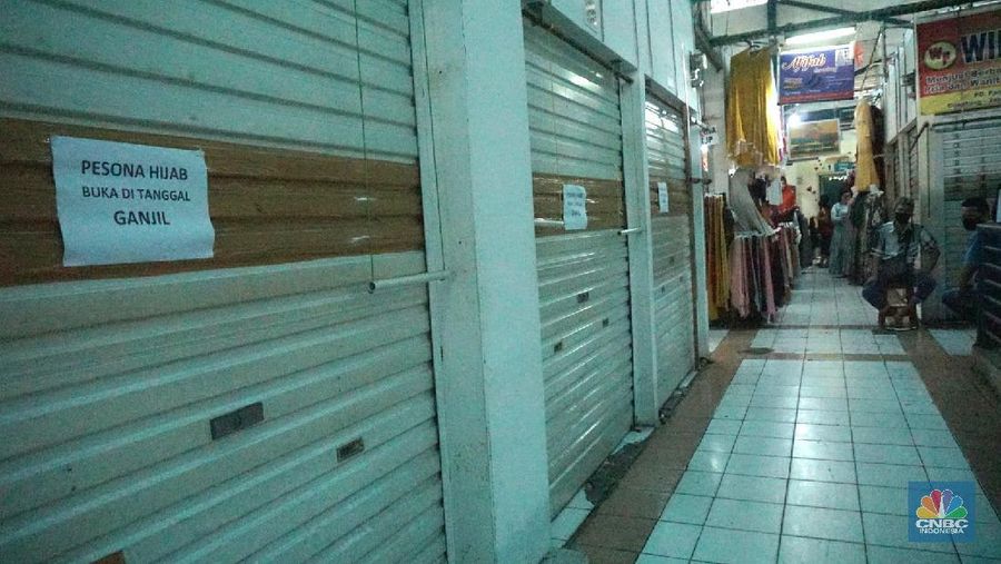 Pasar Cijantung (CNBC Indonesia/ Tri Susilo)
