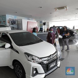 Nafas Industri Mobil Tergantung Keringanan Pajak & Listrik