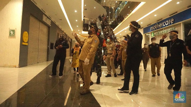 Persiapan transisi new normal Trans Studio Mall Cibubur (CNBC Indonesia/ Tri Susilo)