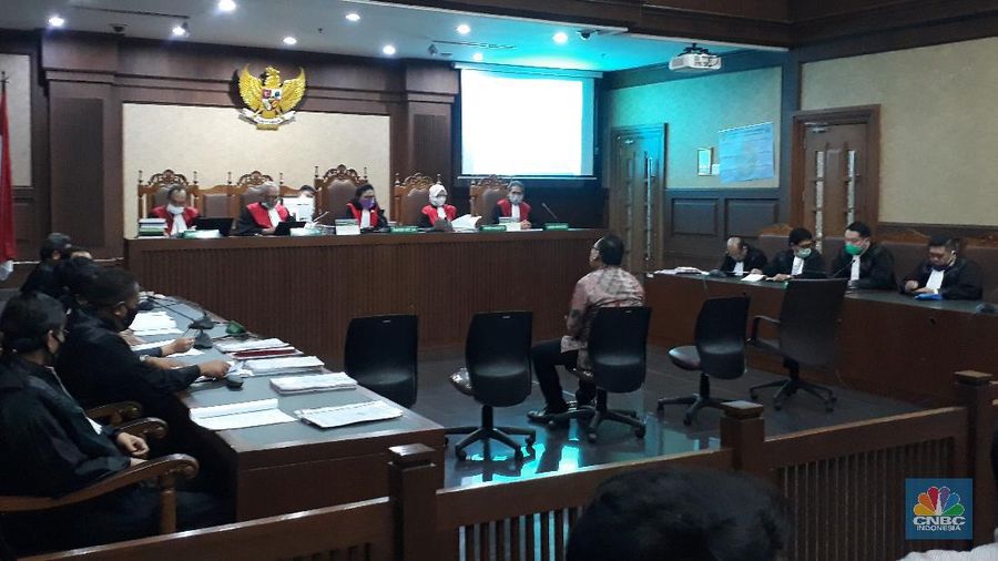 Benny Tjokrosaputro jalani sidang ke dua dugaan korupsi PT Asuransi Jiwasraya di Pengadilan Negeri Tindak Pidana Korupsi Jakarta Pusat. (CNBC Indonesia/ Ferry Sandi)
