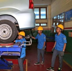 Banyak Jenis Pekerjaan Baru, Siswa Vokasi Lebih Paham