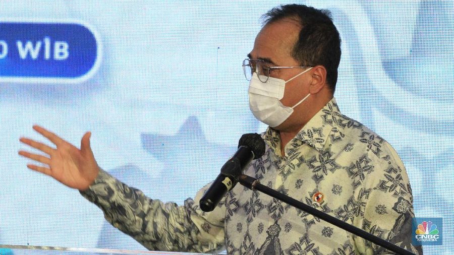 Menteri Perhubungan Budi Karya Sumadi saat peresmian staisun terpadu Tanah Abang, Rabu (17/6/2020) (CNBC Indonesia/ Tri Susilo)