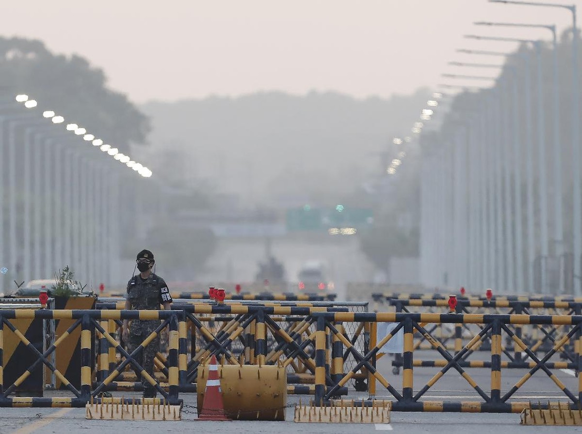 Krisis Kelaparan Memaksa Tentara Korea Utara Jual Perlengkapan Militer