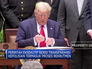 Trump Teken Reformasi Kepolisian