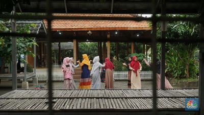 img-title