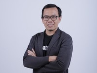 Resmi Jadi Direktur Telkom, Ini Respons Fajrin Bukalapak
