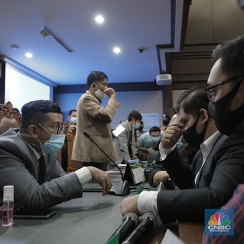 Mal Dibuka, Korea Memanas, & Ramainya Sidang KSP Indosurya