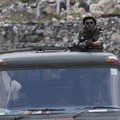 China Sebut India Provokator, Jet Tempur Pantau Galwan