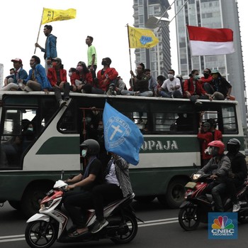 Soal Regulasi Potongan Biaya Kuliah, Mahasiswa Demo Kemdikbud