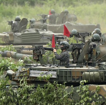Dua Korea Memanas, Latihan Perang Digelar