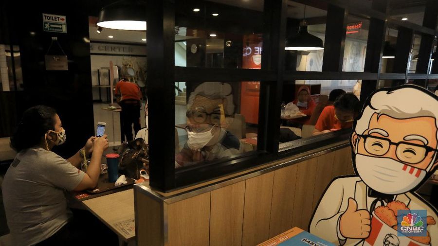 Ilustrasi Restoran KFC. CNBC Indonesia/Andrean Kristianto