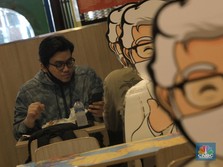'Boleh Makan di Resto asal tidak ada yang Duduk Bersebelahan'
