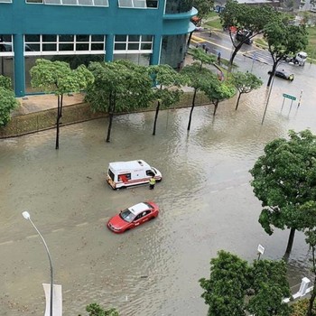 Ini Penampakan Banjir Bandang di Singapura