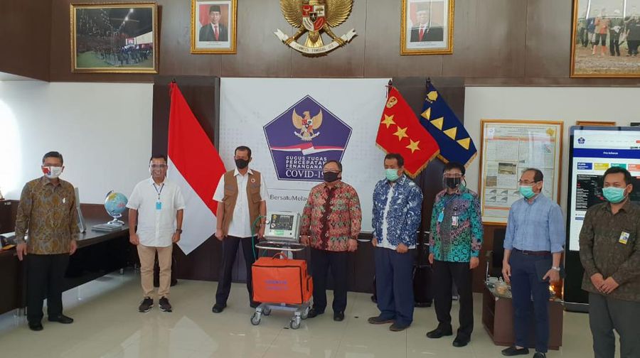 Universitas Indonesia Menyumbangkan Ventilator Hasil Karyanya. Ist