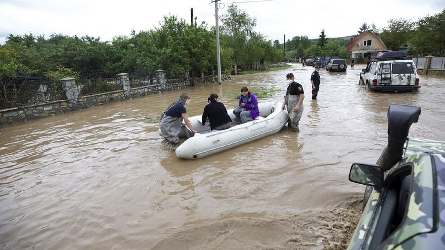 Banjir Landa Ukraina. AP