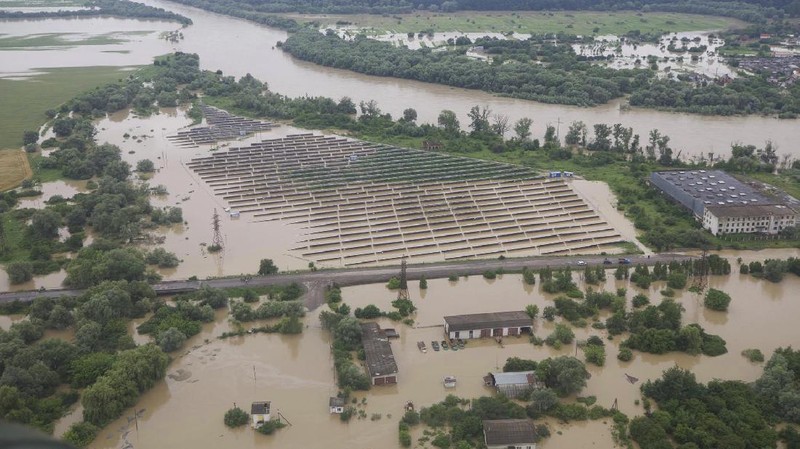 Banjir Landa Ukraina. AP